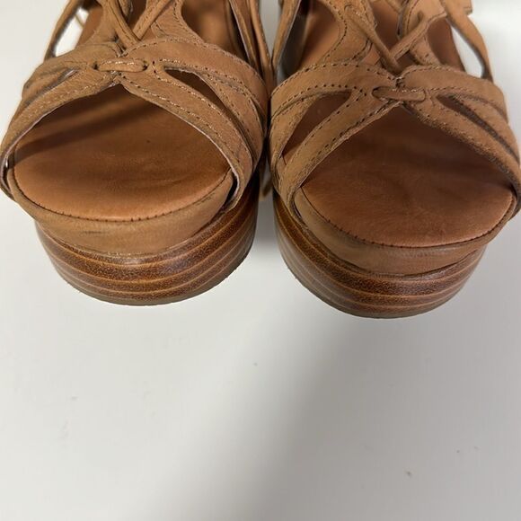 GENTLE SOULS BY KENNETH COLE JOY 7.5 SAND SABLE - Picture 7 of 9